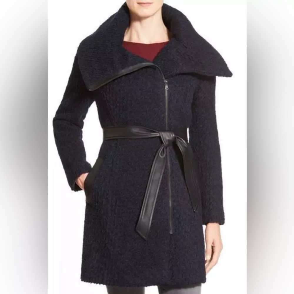 Cole Haan Signature Boucle Oversized Collar Coat in Navy & Black size 8 - Picture 3 of 12
